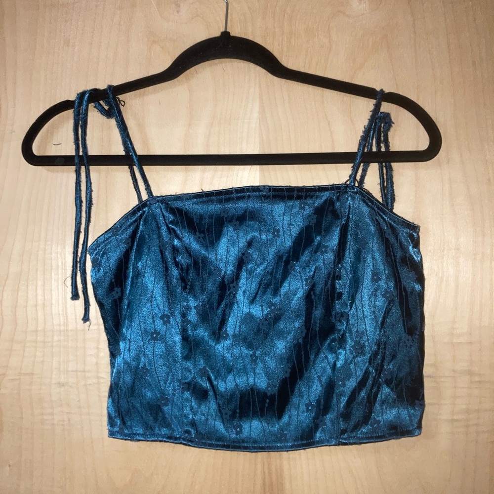Vintage 90’s Crop Top - image 3